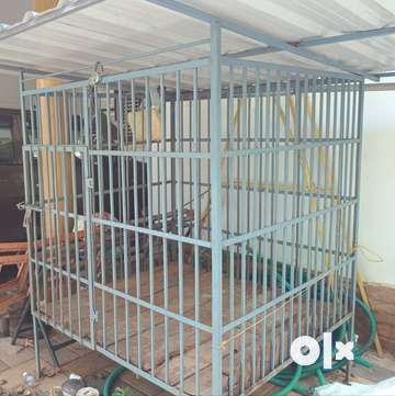 Dog cage in store olx