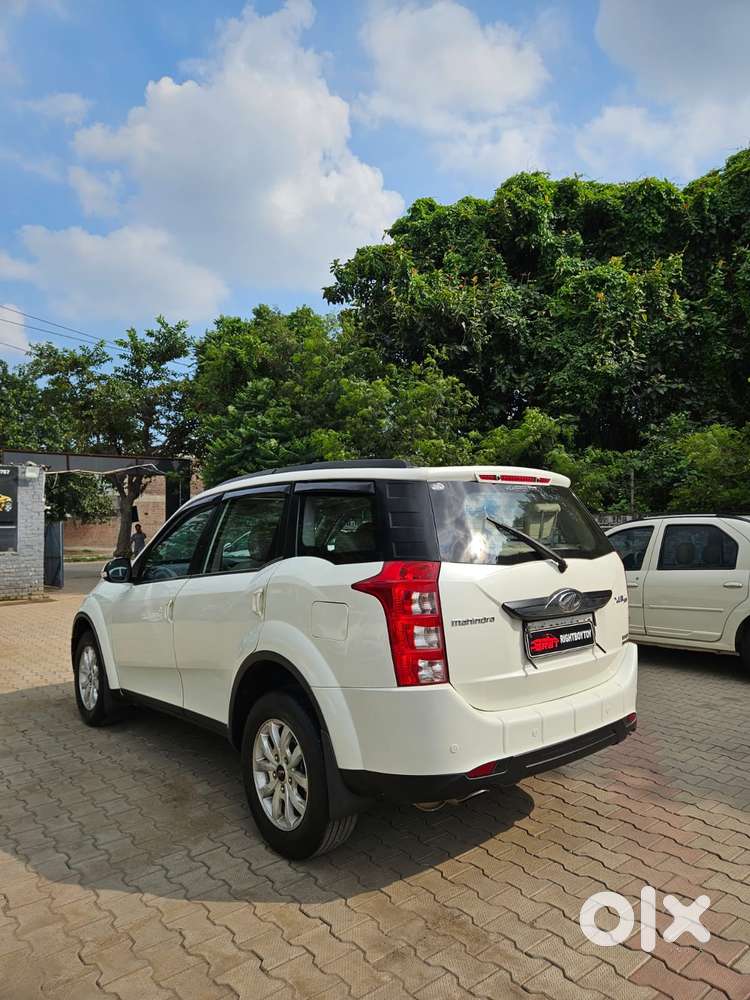 Mahindra Xuv500 At W10 Fwd, 2017, Diesel