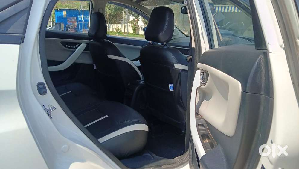 Tata Nexon 1.2 Revotron Xza Plus, 2024, Petrol