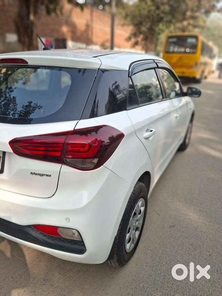 Hyundai I20 Magna 1.2 Vtvt, 2019, Cng & Hybrids