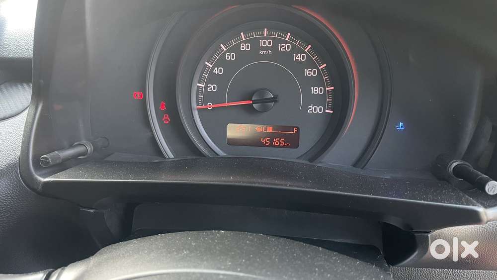 Maruti Suzuki Swift Lxi, 2021, Petrol