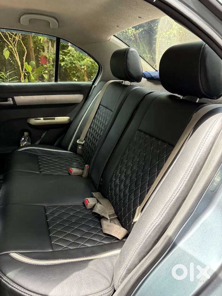 Maruti Suzuki Dzire 2011 Petrol