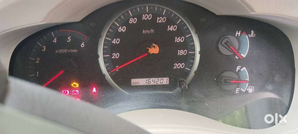1key Innova 2.5 V Version Exaclent Condition.