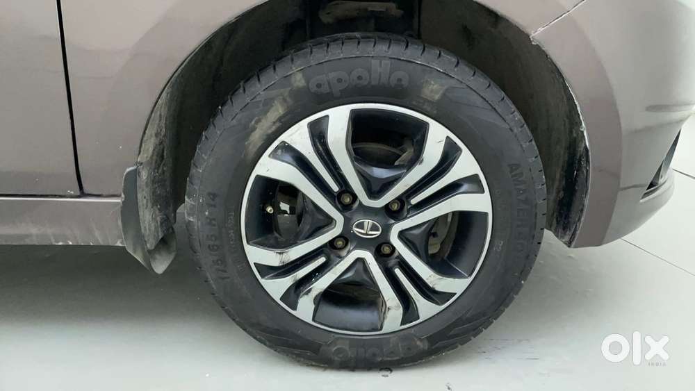 Tata Tiago Xza, 2019, Petrol