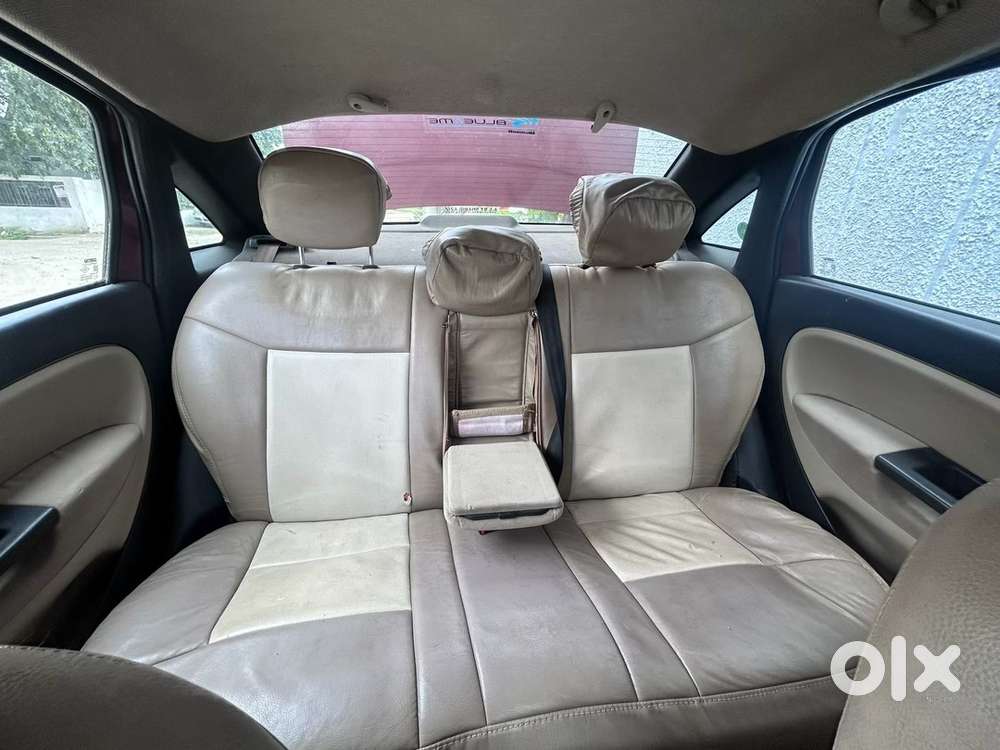Fiat Linea 1.4 Emotion 2009 Top Model