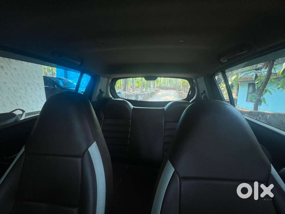 Extra Sterio,power Stearing,power Ac,power Window