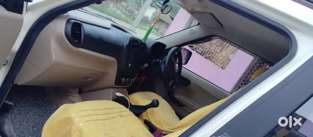 Mahindra Tuv 300 2018 Manual Diesel
