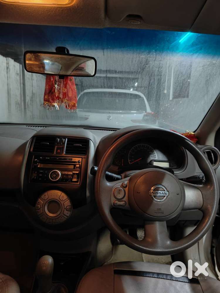 Nissan Sunny 2014 Model