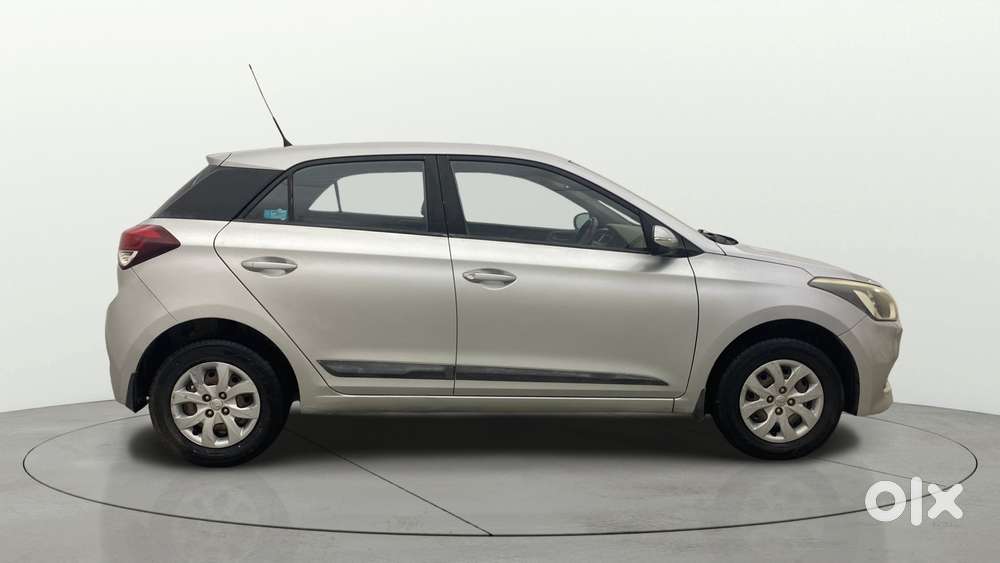 Hyundai Elite I20 Sportz (o) 1.2, 2015, Petrol