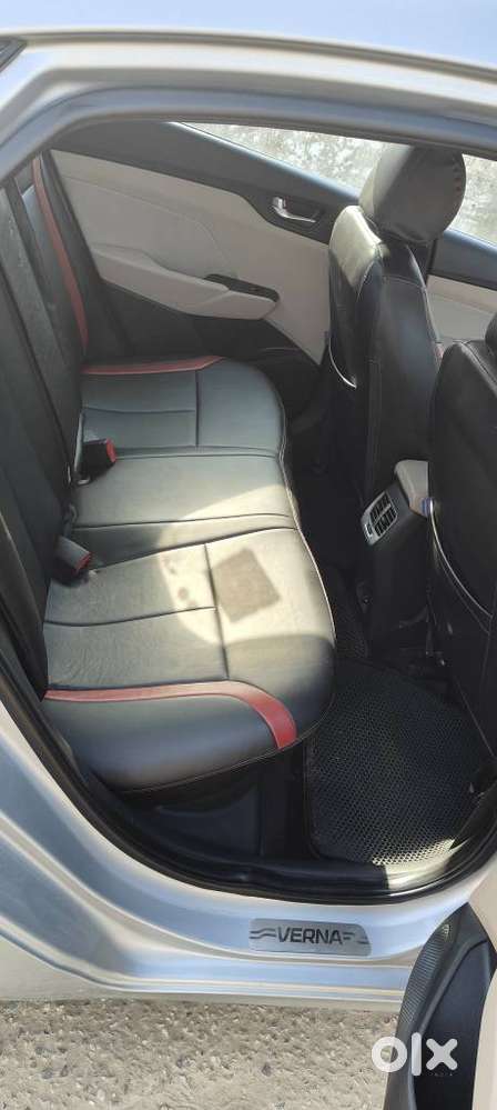 Hyundai Verna 1.5 Sx Petrol Mt, 2020, Petrol