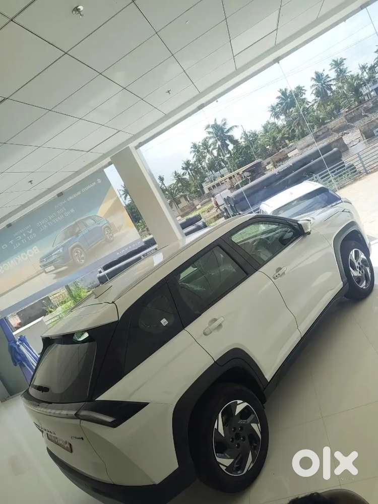 New Car Maruthi Whole Vehicle