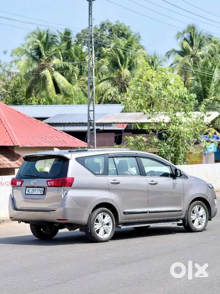 Innova Crysta 2.8 Z Automatic