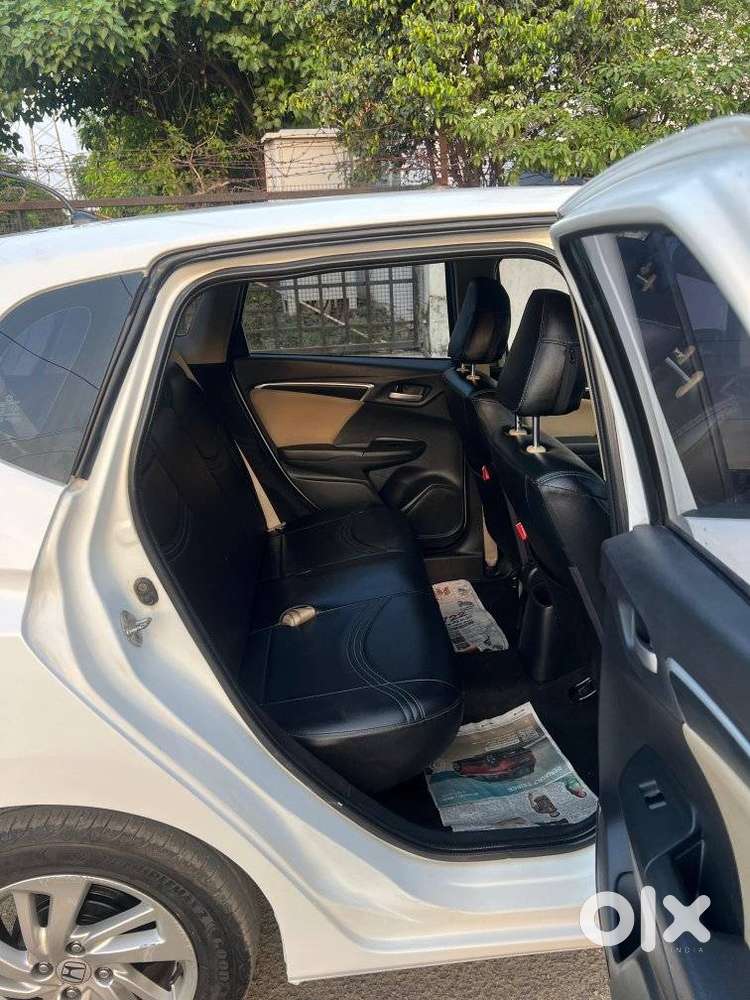 Honda Jazz V At Privilege, 2017, Petrol