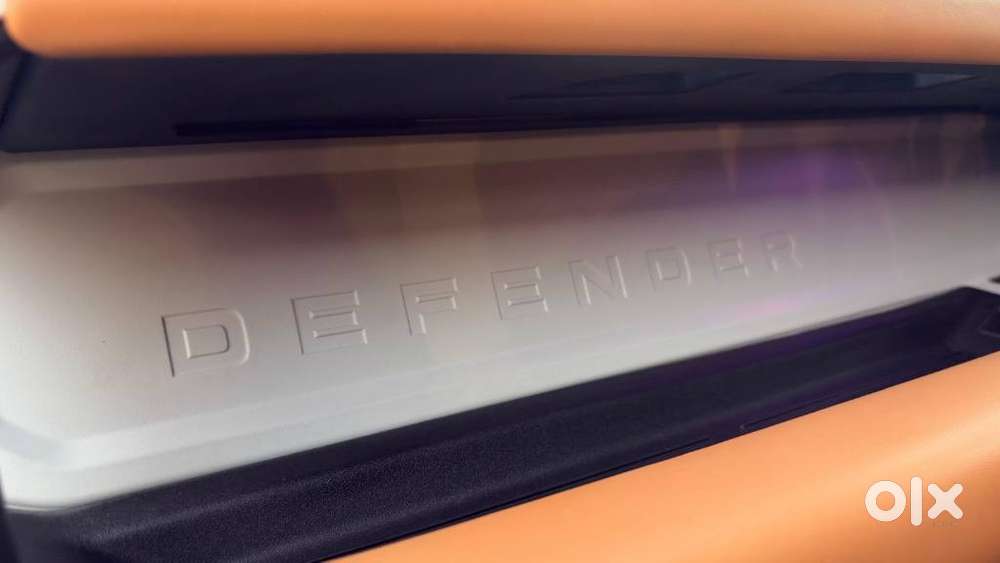 Land Rover Defender 3.0 L 130 Hse, 2023, Diesel