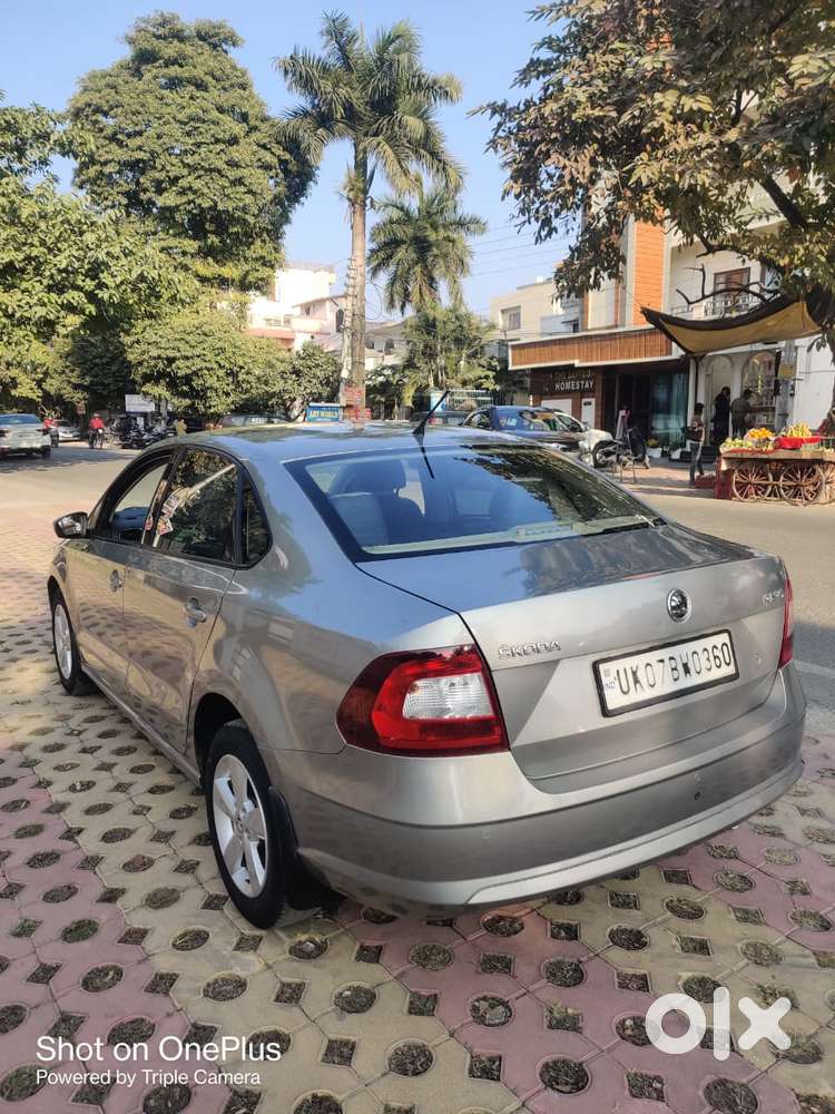 Skoda Rapid 1.6 Ambition Plus Mpi, 2017, Petrol