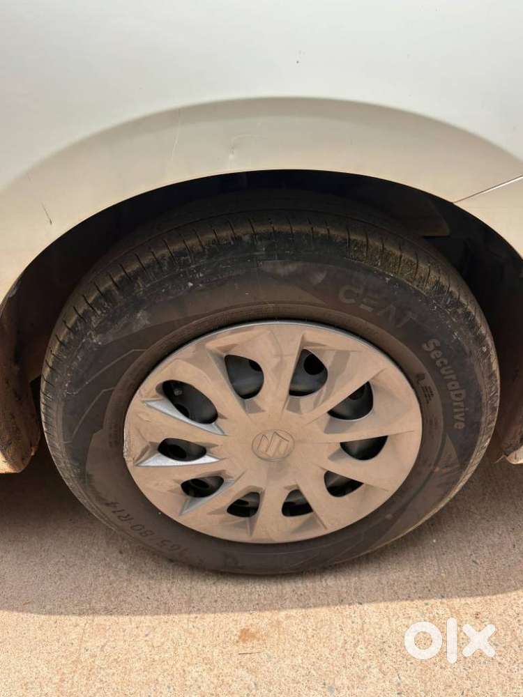 Maruti Suzuki Dzire 1.2 Vxi, 2025, Petrol