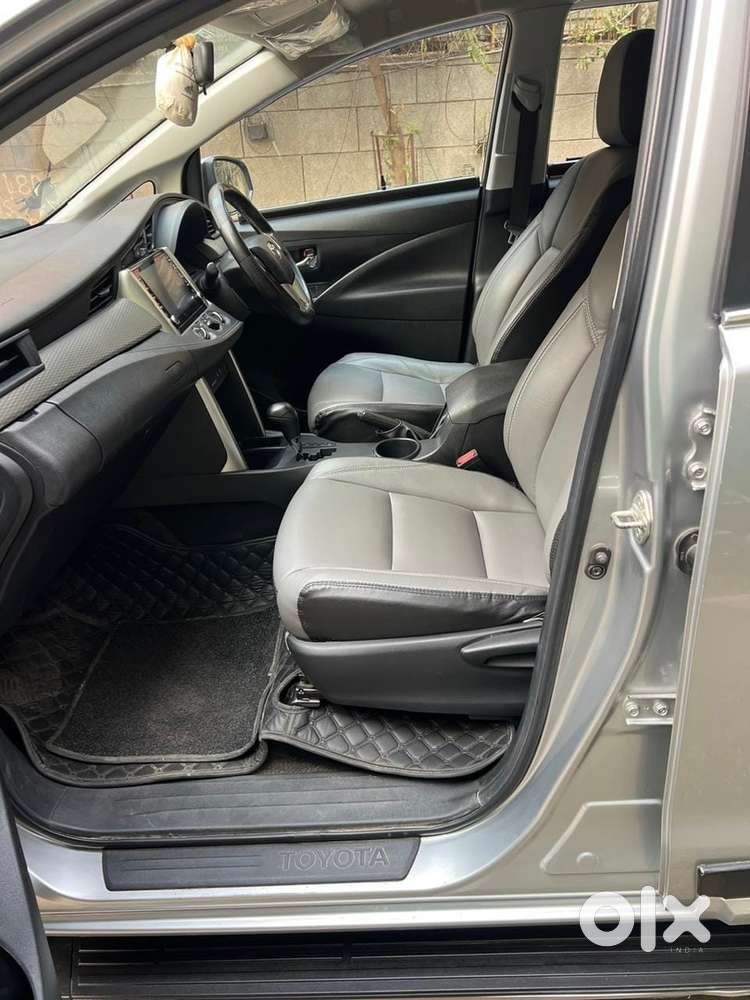2022 Toyota Innova Crysta