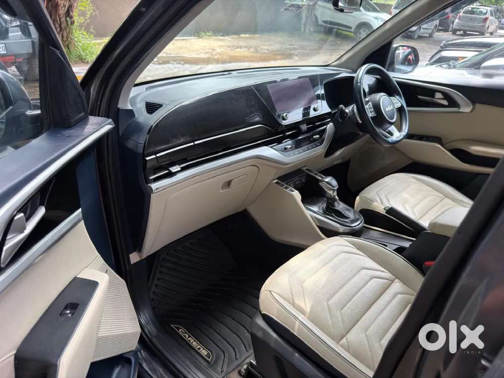 Kia Carens 1.4 Luxury Plus 6 Str, 2022, Petrol