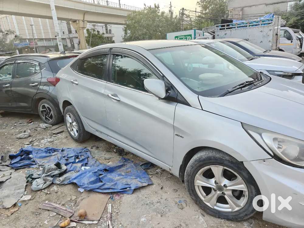 Hyundai Verna Automatic 2013