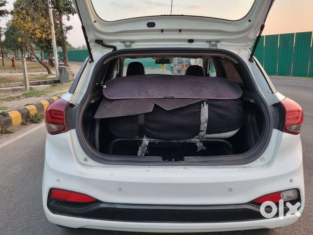 Hyundai I20 Petrol Cvt Magna Executive, 2020, Cng & Hybrids