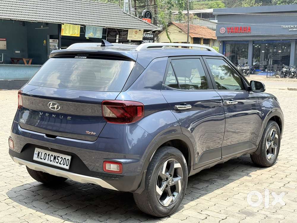 Hyundai Venue 1.0 Sx (o) Turbo Dct, 2019, Petrol