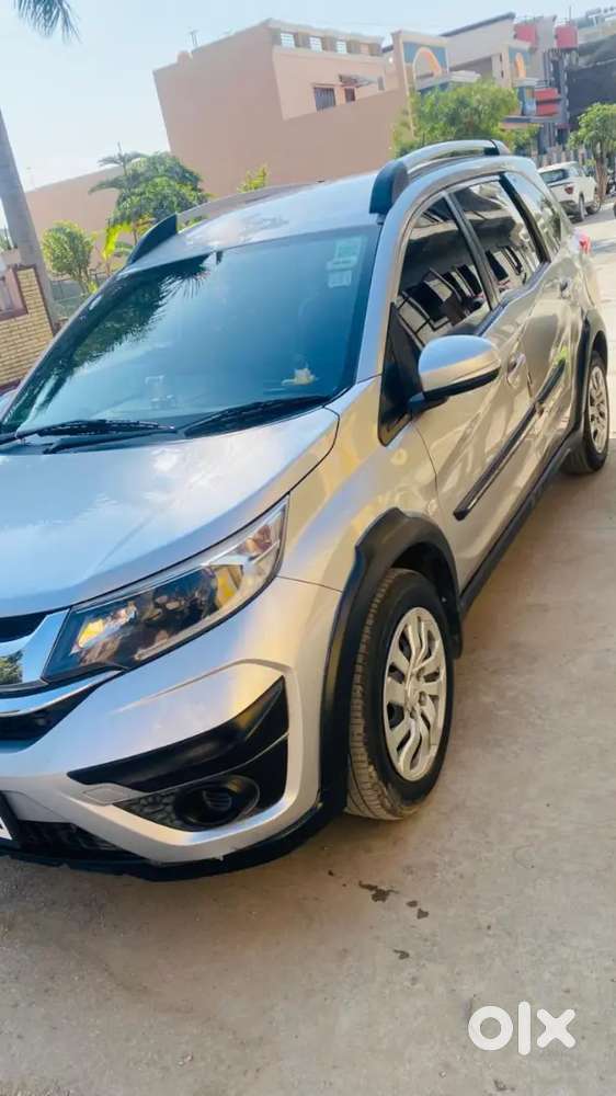 Honda Br-v 2017 Diesel Well Maintained