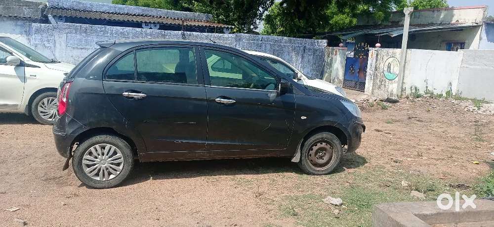 Tata Bolt 2016