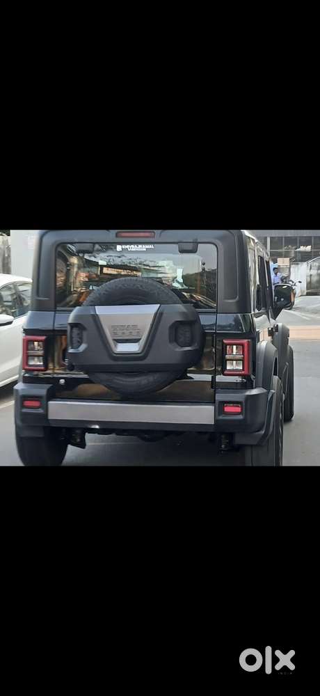 Mahindra Thar Roxx Mx5 Petrol Mt 2wd, 2025, Diesel