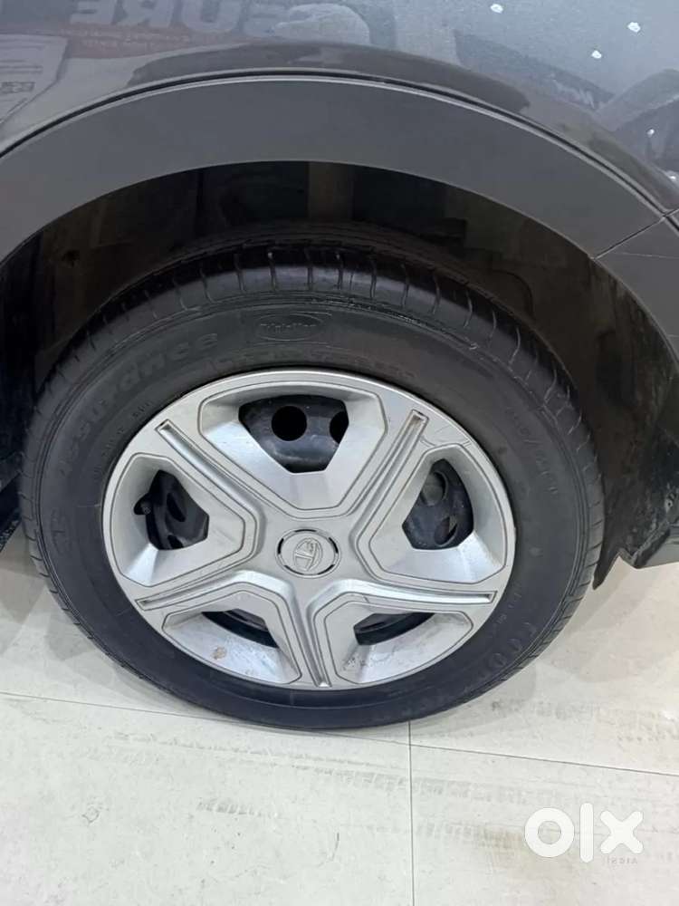 Tata Nexon 1.2 Revotron Xma, 2023, Petrol