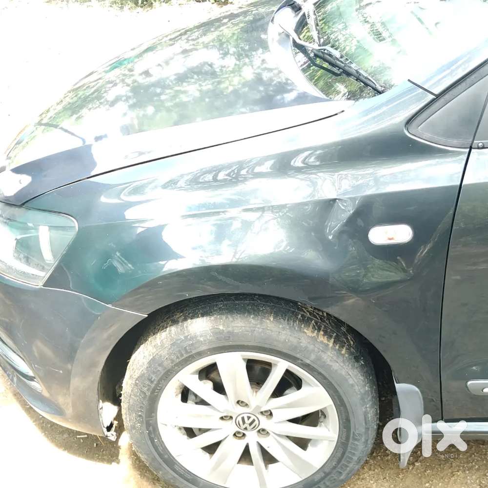 Volkswagen Polo 2015 Petrol 76528 Km Driven