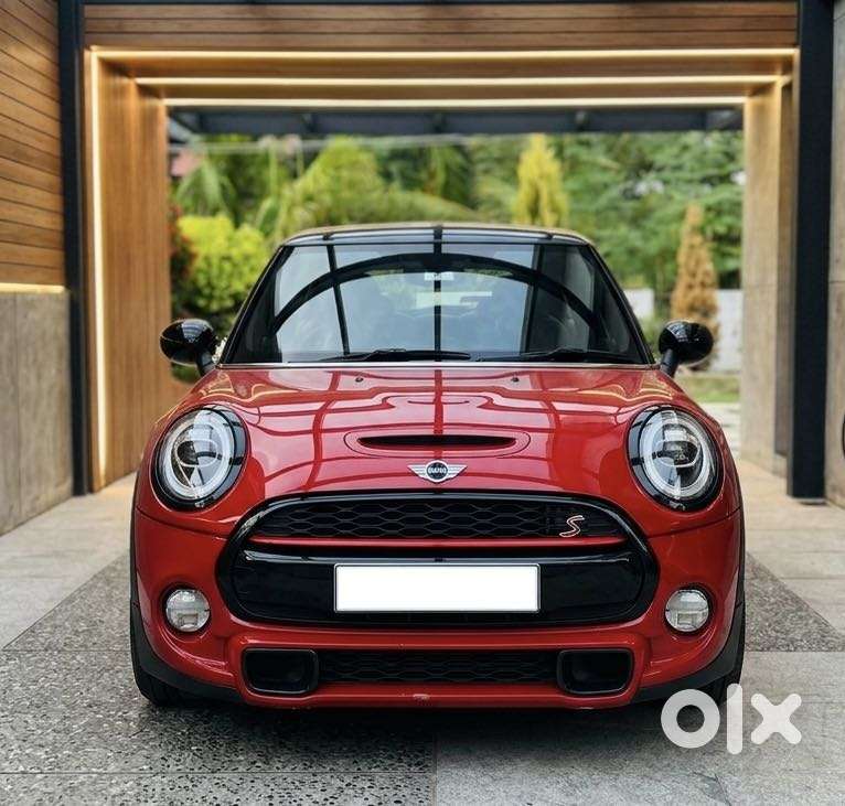 Mini Cooper 3 Door John Works, 2019, Petrol