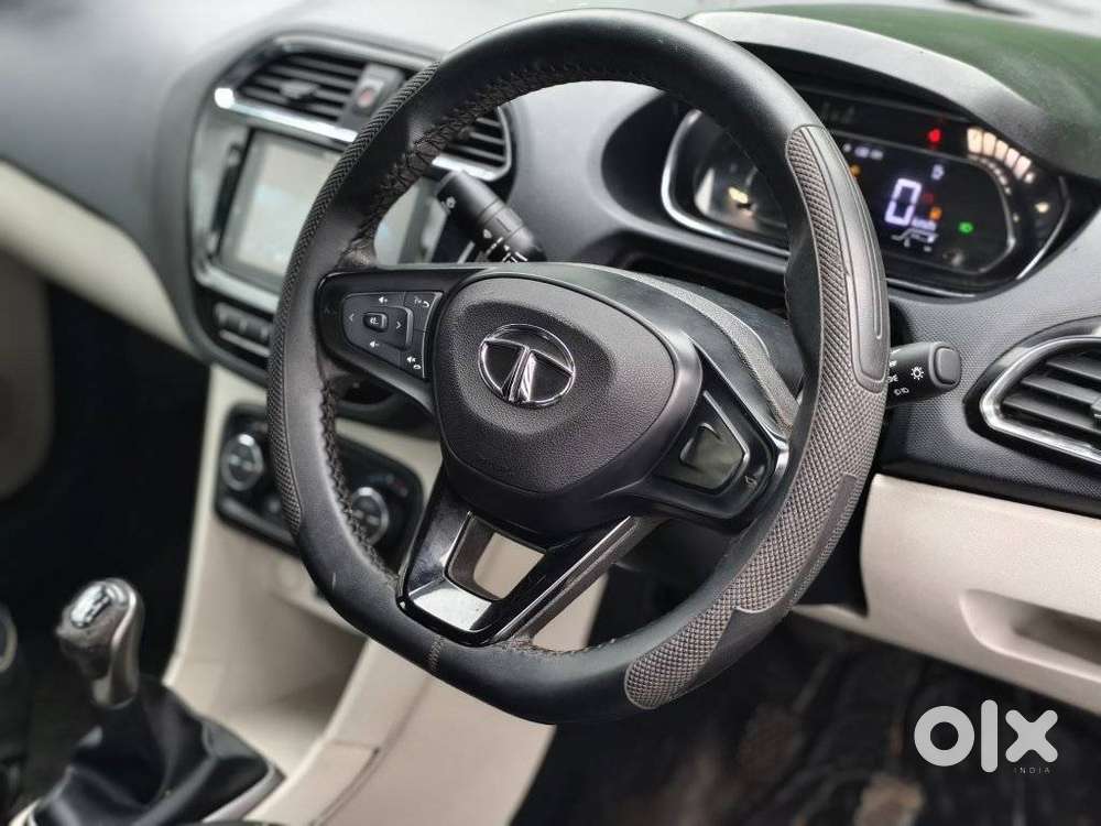 Tata Tigor, 2022, Petrol