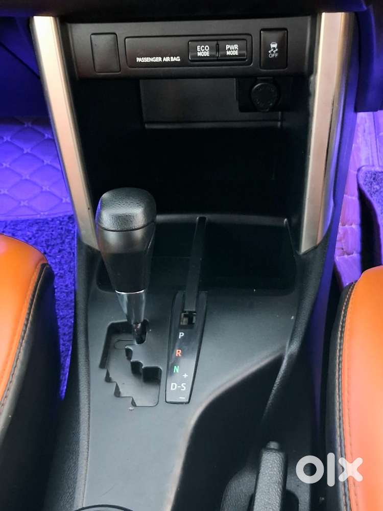 Toyota Innova Crysta [2020-ongoing] 2.4 Gx At 8 Str, 2021, Diesel