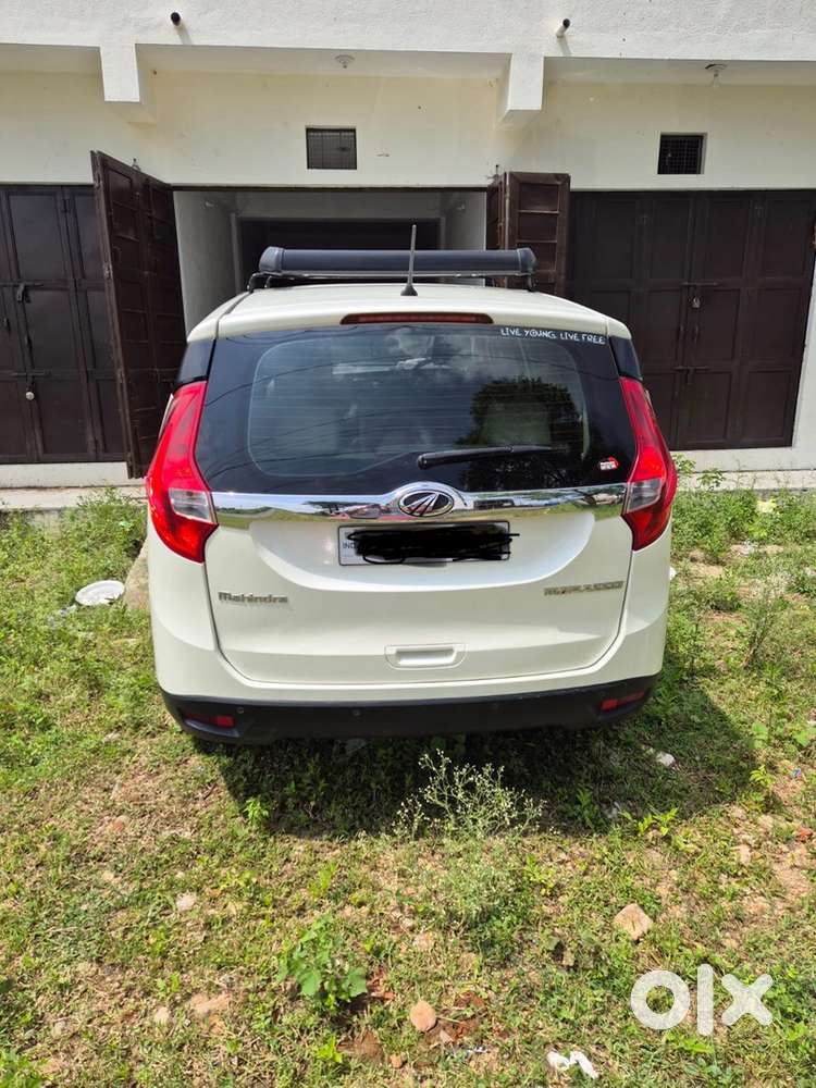 Mahindra Marazzo Diesel 2019