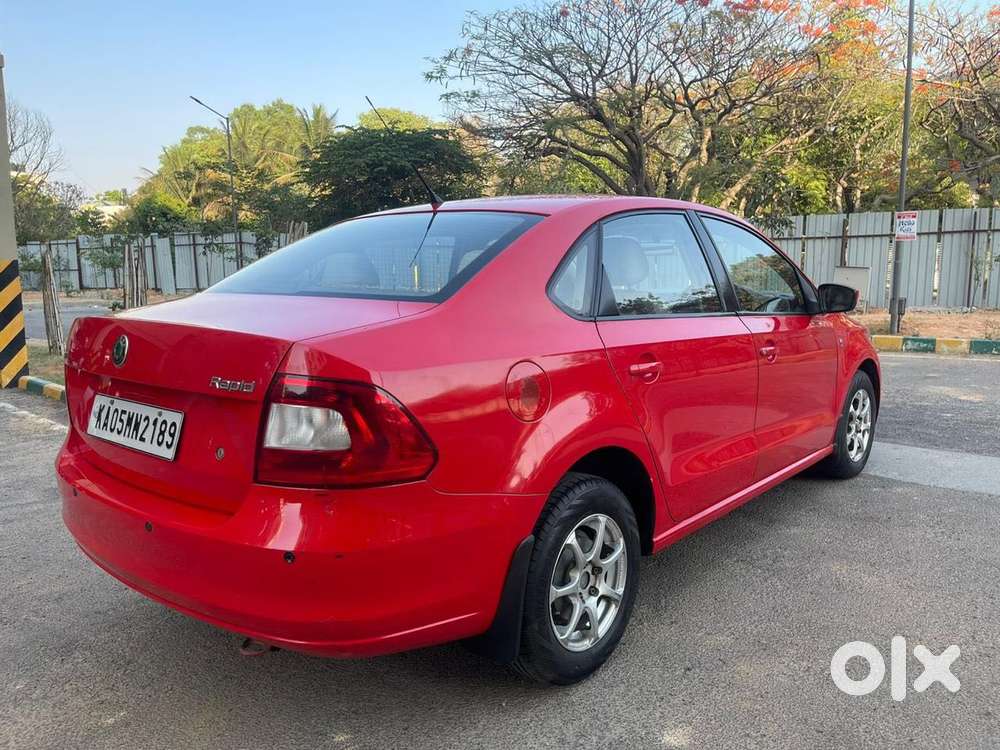 Skoda Rapid 2011-2013 1.6 Mpi At Ambition, 2013, Petrol