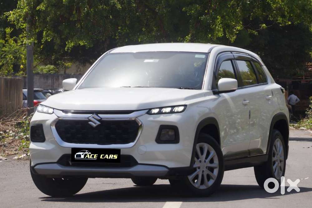 Maruti Suzuki Grand Vitara 1.5 Delta Smart Hybrid At, 2023, Petrol