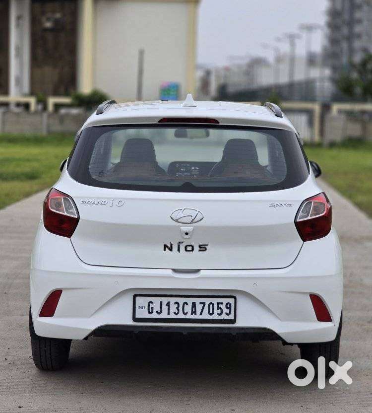 Hyundai Grand I10 Nios Sportz, 2022, Cng & Hybrids