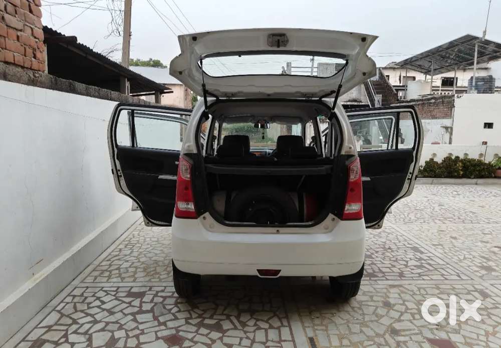 Maruti Suzuki Wagon R 2012 Petrol With Sequencial Cng 78000 Km Driven