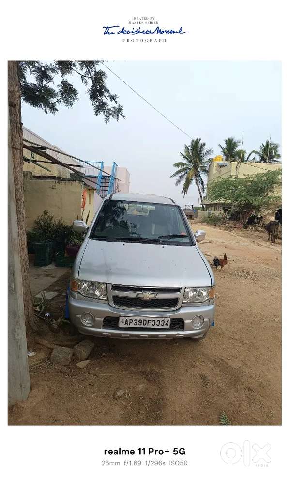 Chevrolet Tavera Neo 2015 Model
