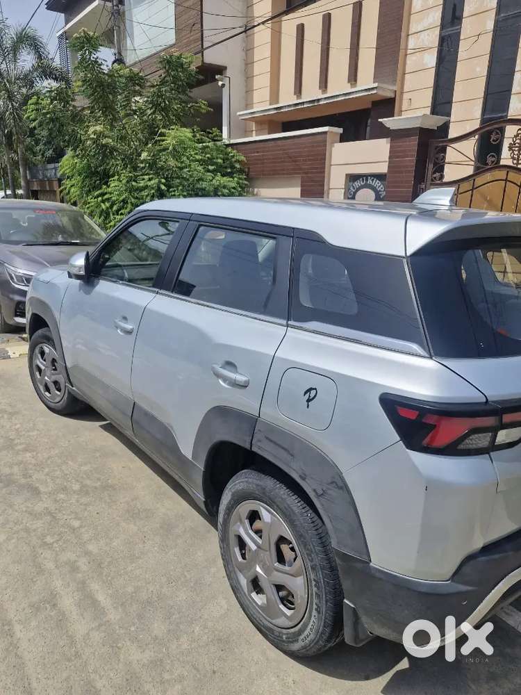 Maruti Suzuki Brezza 2023 Petrol Well Maintained