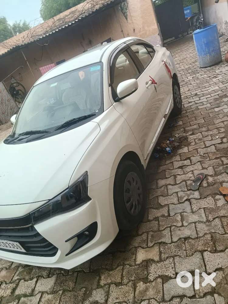 Argent Bikau Hai