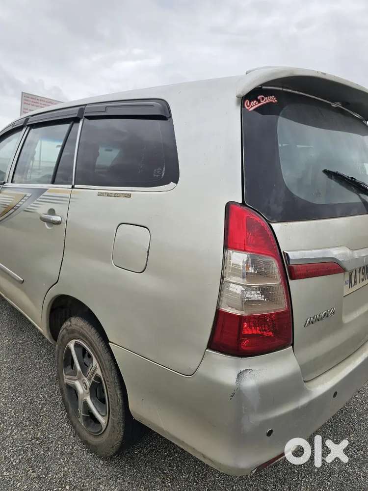 Toyota Innova 2006 3rd Owner