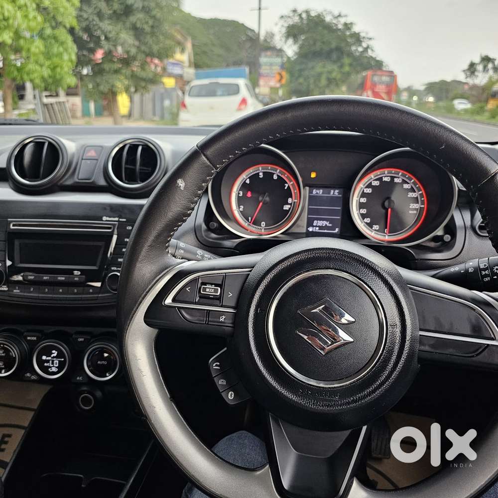 Maruti Suzuki Swift Vvt Zxi, 2018, Petrol