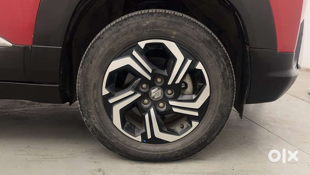 Maruti Suzuki Vitara Brezza 1.5 Zxi Plus At Dual Tone, 2023, Petrol