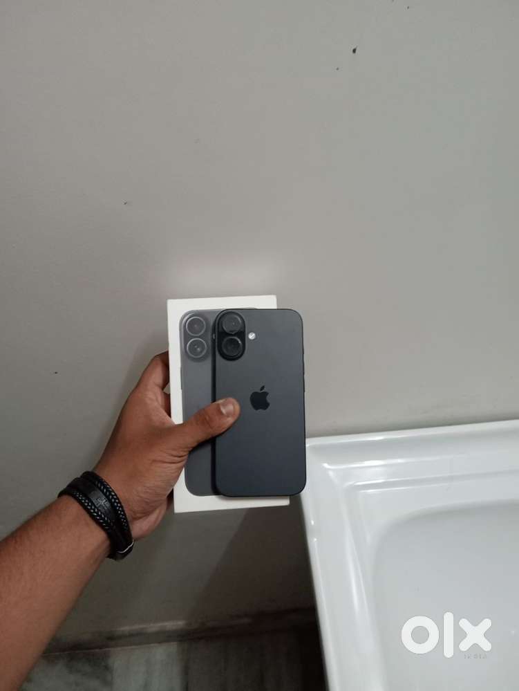 Iphone 16 with box