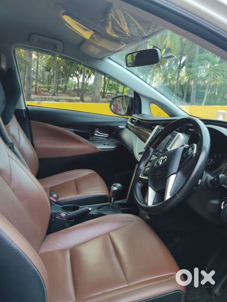 Toyota Innova Crysta 2.8z Automatic, 2020, Diesel