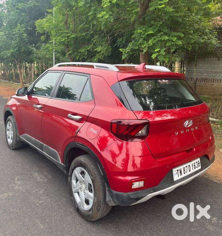 Hyundai Venue, 2022, Petrol