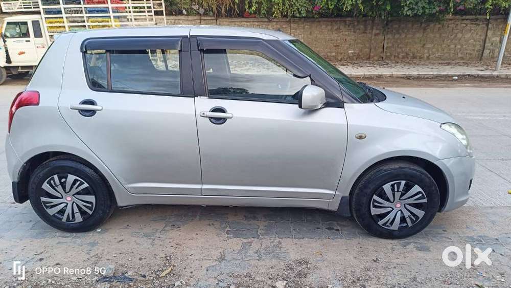 Maruti Suzuki Swift 1.3 Vxi, 2010, Petrol