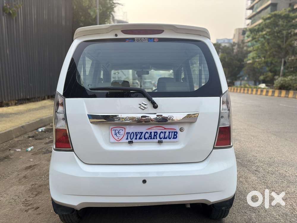 Maruti Suzuki Wagon R Stingray 1.0 Vxi Plus, 2017, Petrol