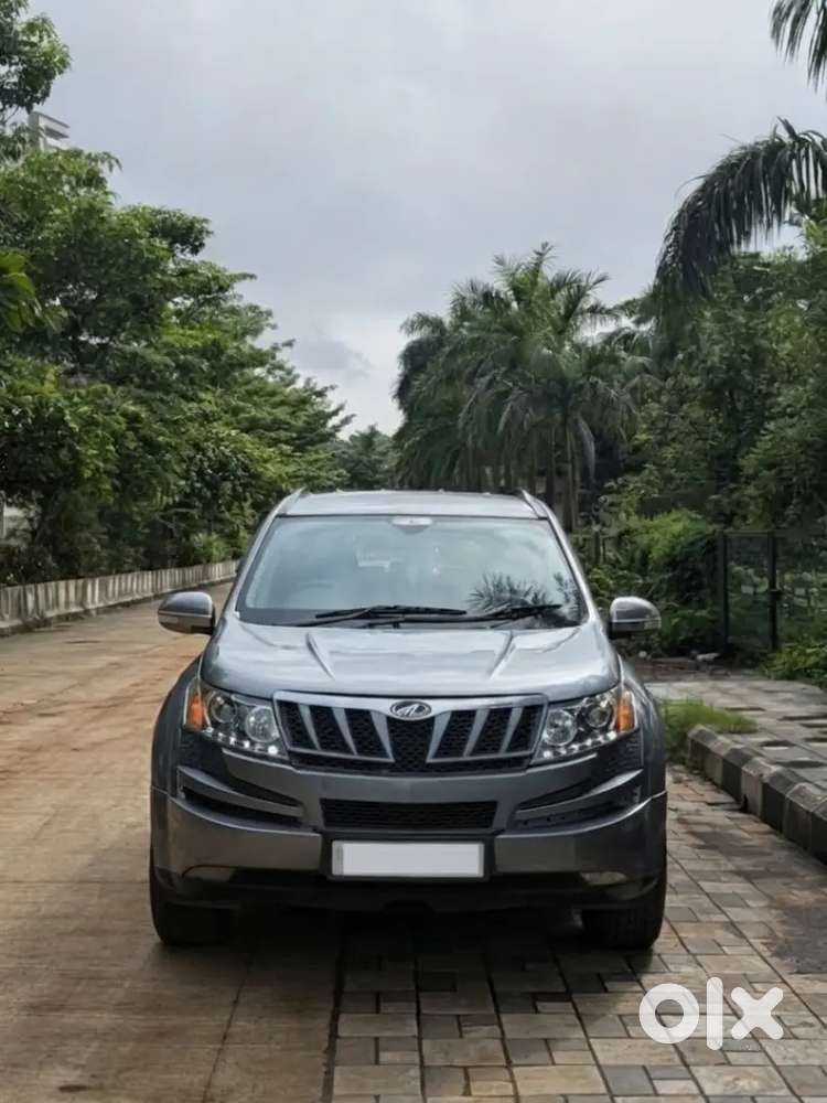 2013 Mahindra Xuv 500 W8 Dolphin Grey